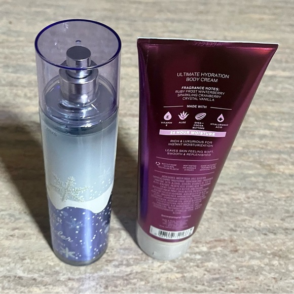 Bath & Body Works Discontinued Winterberry Wonder Body Care Duo - Picture 4 of 9